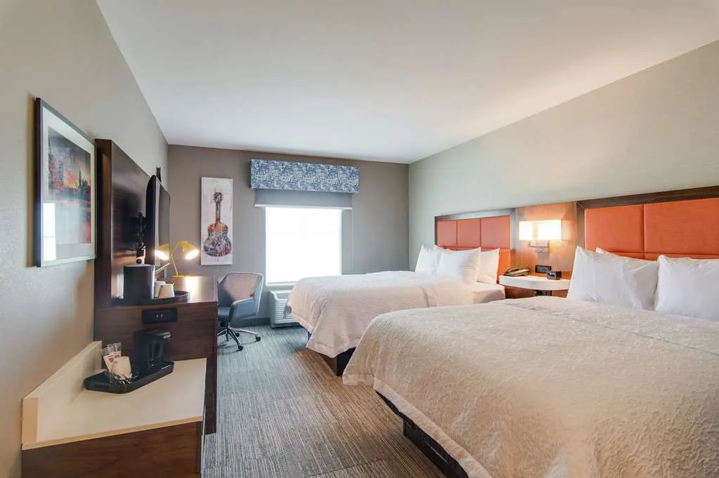 Hampton Inn & Suites Nashville North Skyline 2