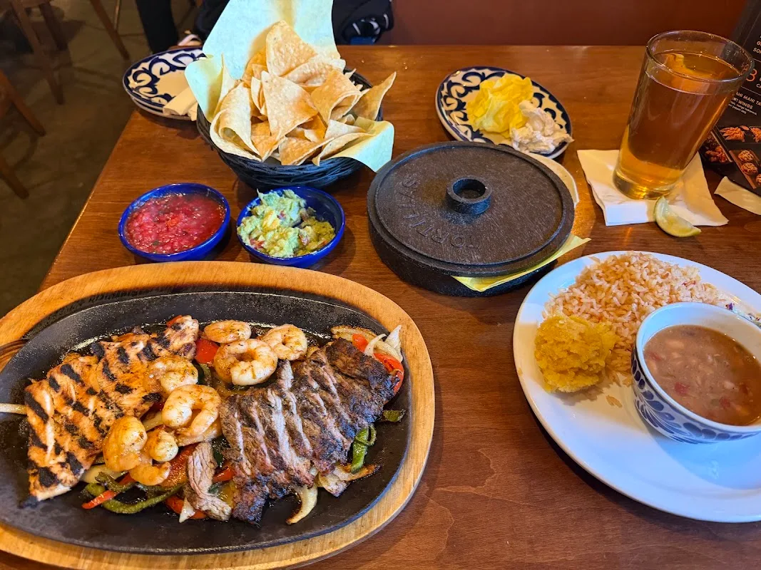 El Torito Restaurant 3