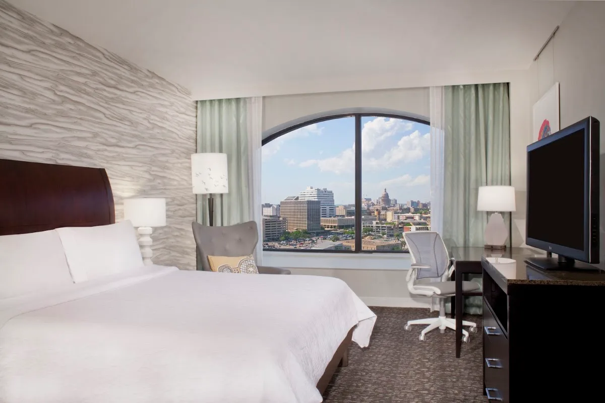 Hilton Garden Inn Austin Downtown 3