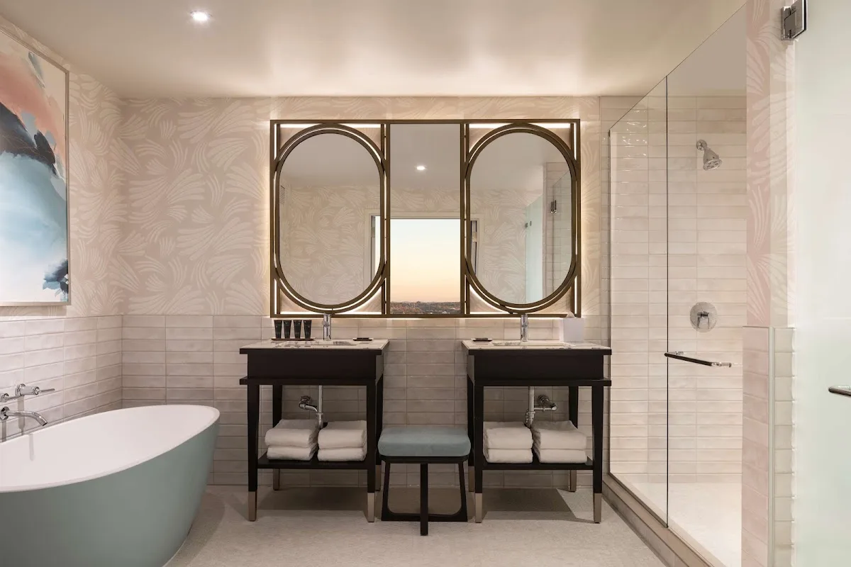 Hyatt Centric Downtown Nashville 5
