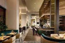 Ashland: Signature restaurant blending American steakhouse and Japanese sushi