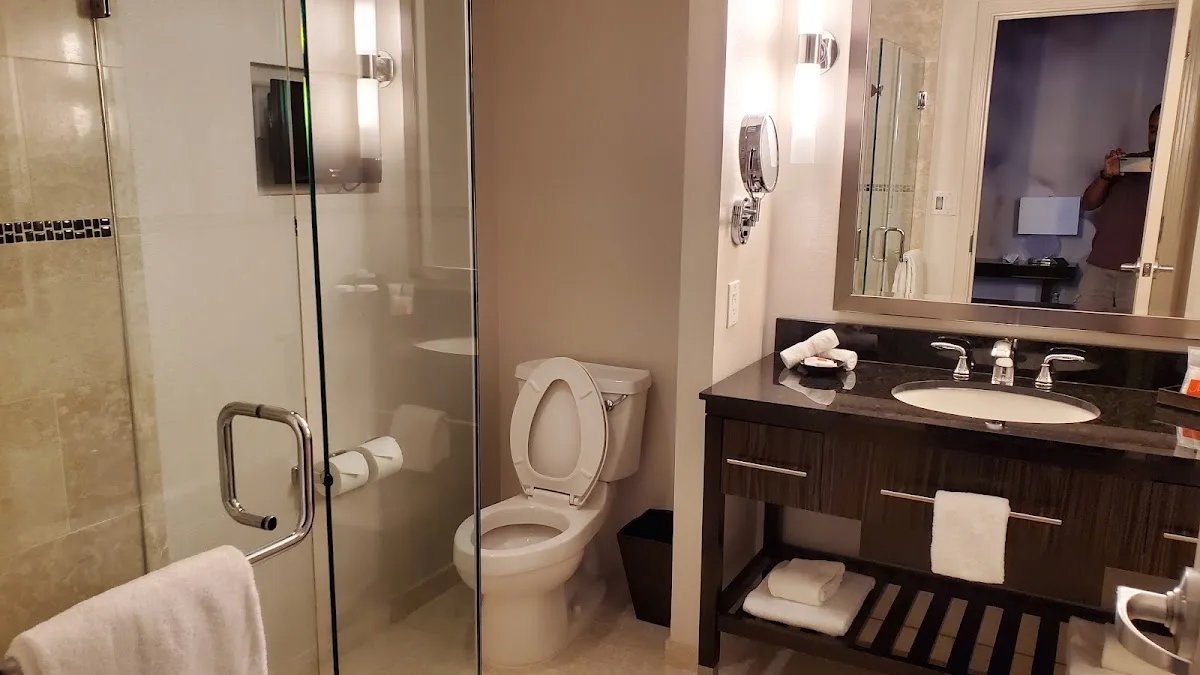 Loews Atlanta Hotel 4