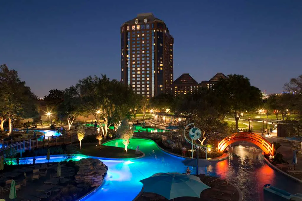 Hilton Anatole 5