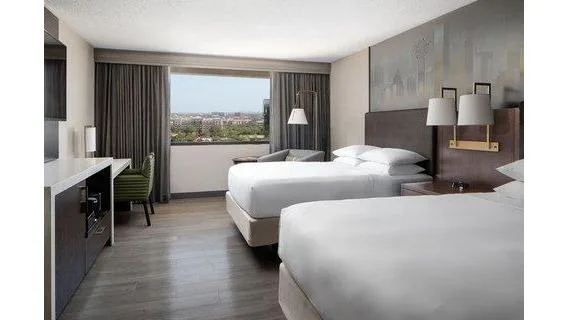 Dallas/Addison Marriott Quorum by the Galleria 2