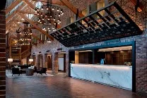 Gorgeous, spacious lobby