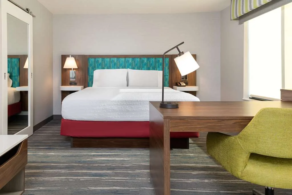 Hampton Inn & Suites Santa Rosa Sonoma Wine Country 2