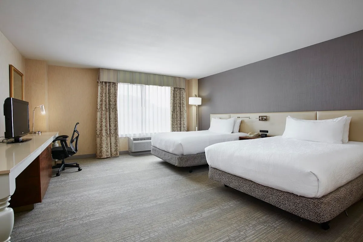 Hilton Garden Inn San Francisco Airport North 2