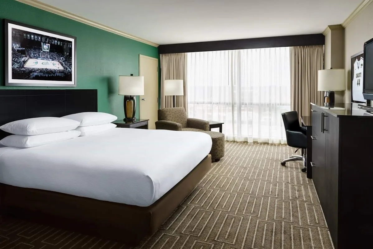 Hilton Charlotte University Place 2