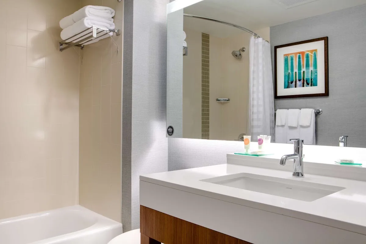 Hyatt Place Kansas City/Lenexa City Center 4