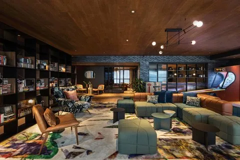 Moxy NYC East Village 4