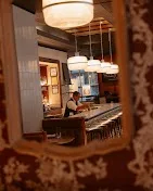 Supper club-inspired dining and classic cocktails