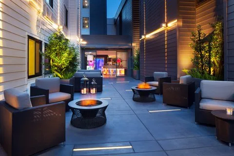 Aloft Sunnyvale 4