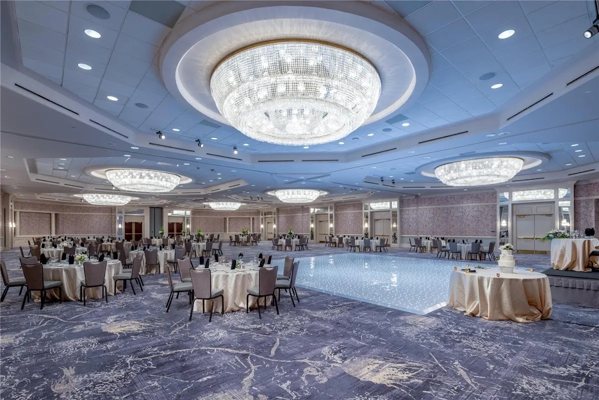 Hilton Charlotte Uptown 5