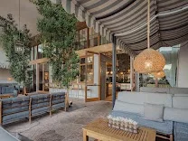 Caribbean-inspired cocktails and contemporary dining