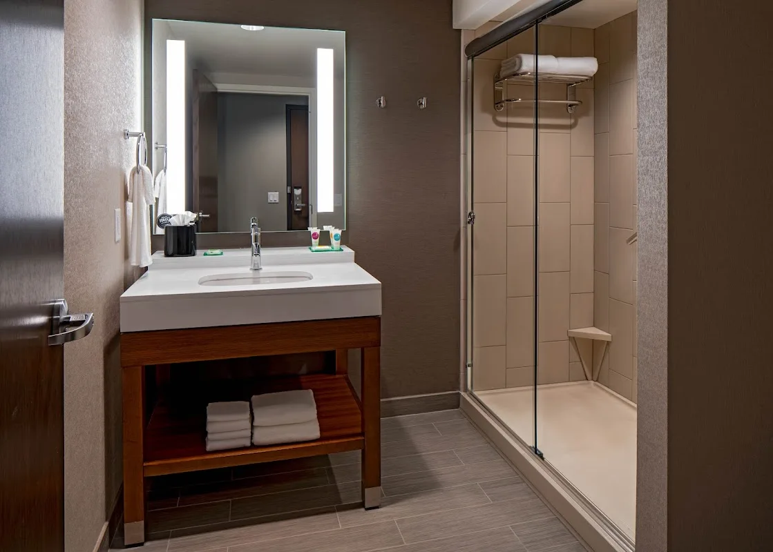Hyatt Place Indianapolis / Downtown 4