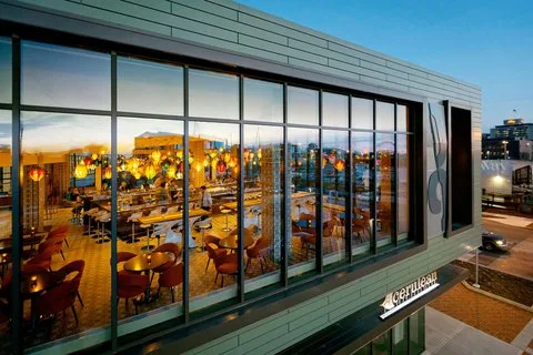 The Alexander, Autograph Collection 2