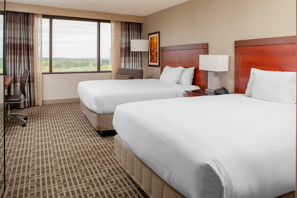 DoubleTree by Hilton Hotel Kansas City - Overland Park 2
