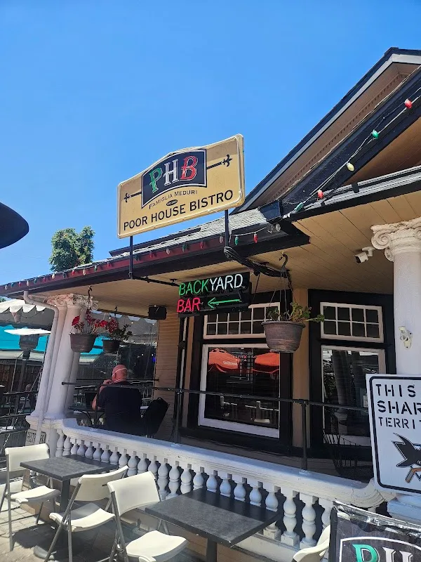 Poor House Bistro 5