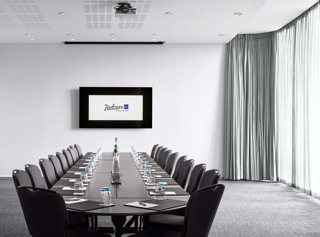 Radisson Blu Hotel, Birmingham 5