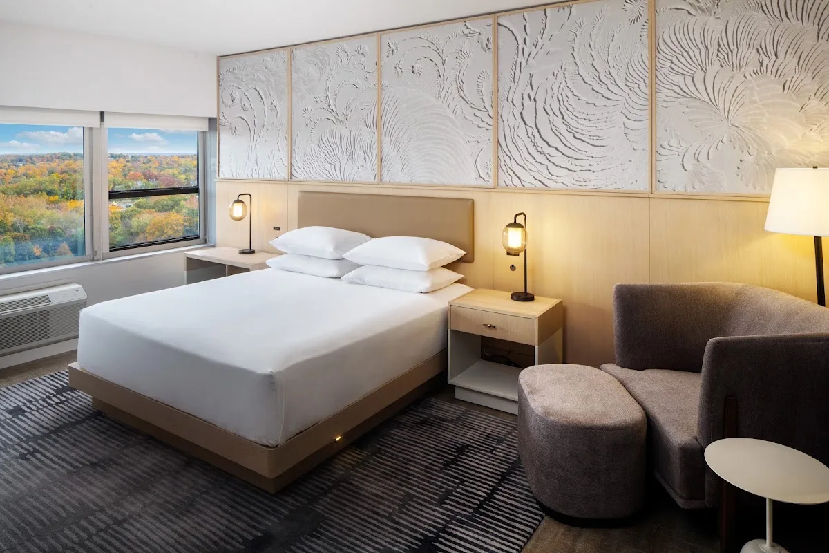 Hyatt Regency Morristown 4