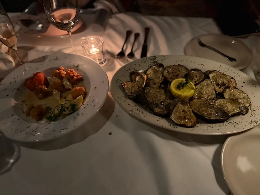 Hal's The Steakhouse 5
