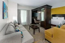 Spacious, Clean, and Quiet Suites