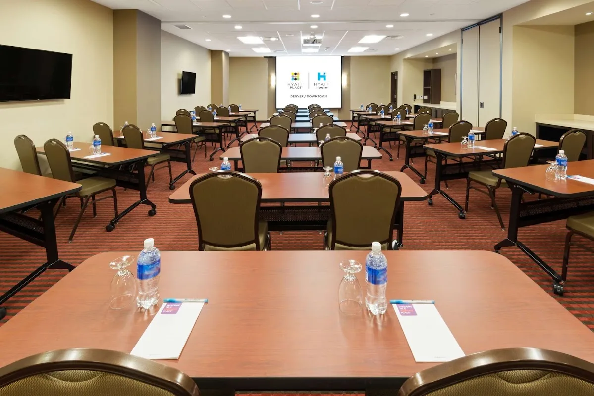 Hyatt House Denver/Downtown 5