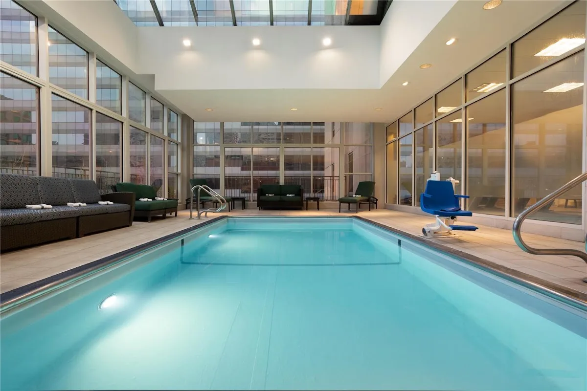 Hilton Garden Inn Chicago Downtown/Magnificent Mile 3