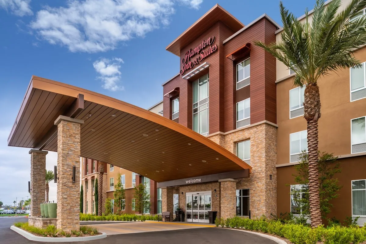 Hampton Inn & Suites Buena Park 2