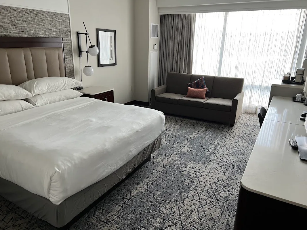 Sheraton Indianapolis Hotel at Keystone Crossing 4