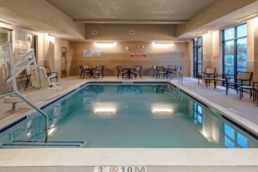 Hampton Inn & Suites San Jose Airport 3