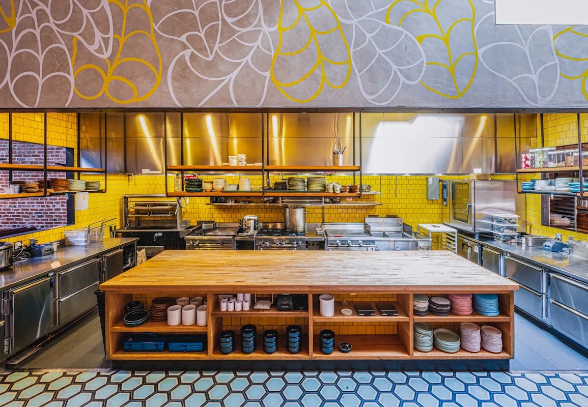 Liholiho Yacht Club 2