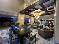 Relaxed restaurant and gym