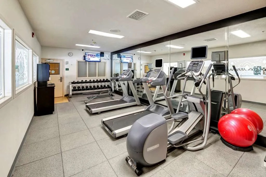 Hilton Garden Inn Portland Airport 5