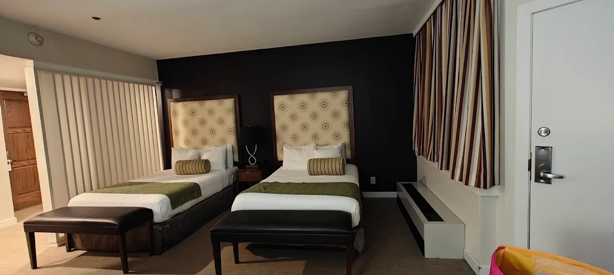 Chauncey Hotel & Conference Center 2