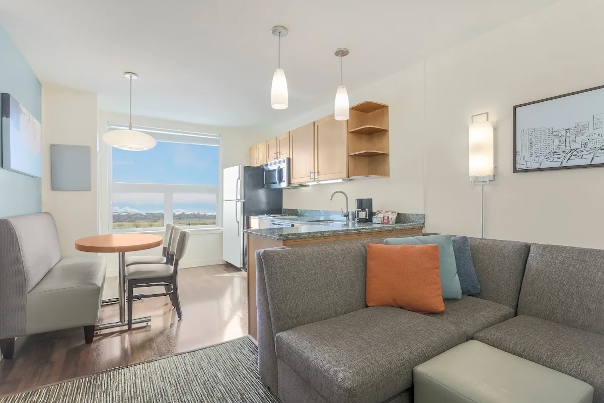 Hyatt House Denver Airport 5