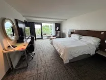 Modern, Soundproof Guest Rooms