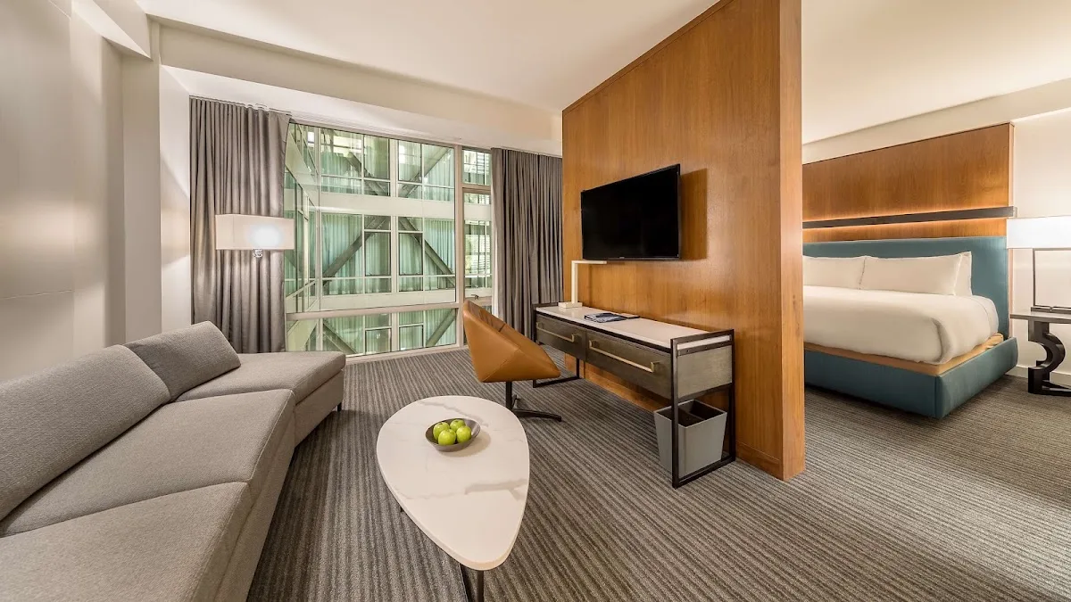 Andaz San Diego, by Hyatt 3