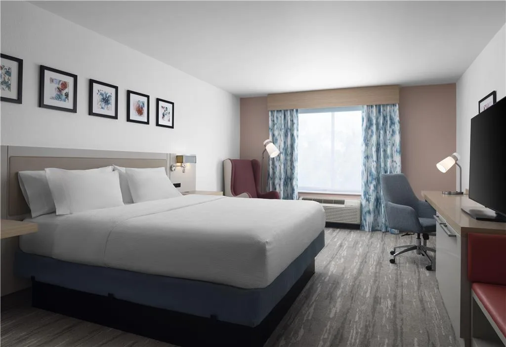 Hilton Garden Inn Tampa East/Brandon 2
