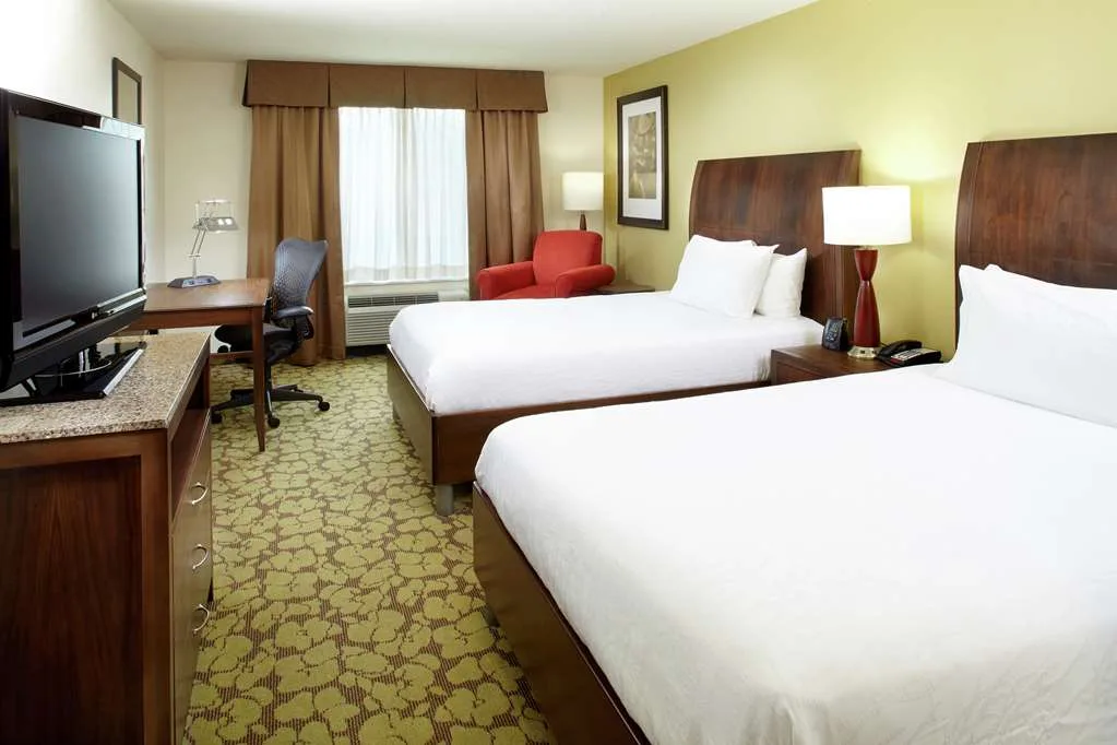 Hilton Garden Inn Tampa East/Brandon 5