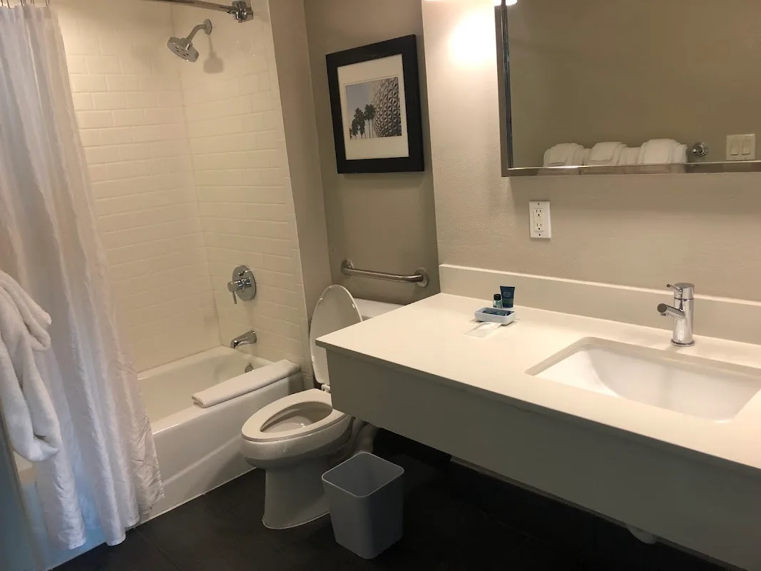 Four Points by Sheraton Orlando International Drive 5