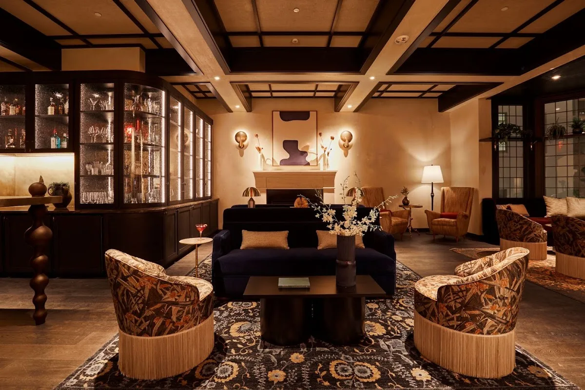 el PRADO Hotel 4