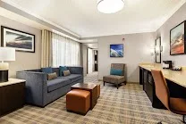 Spacious, clean rooms with reliable amenities