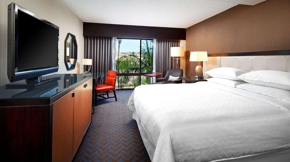 Sheraton Mission Valley San Diego Hotel 2