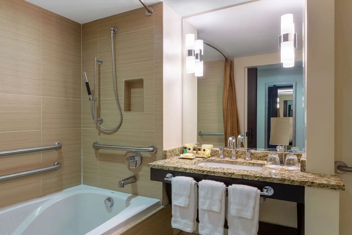 Wyndham Deerfield Beach Resort 5