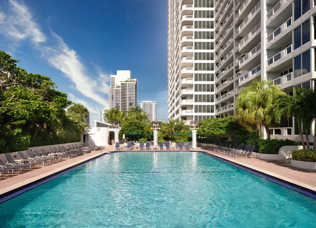 DoubleTree by Hilton Grand Hotel Biscayne Bay 2