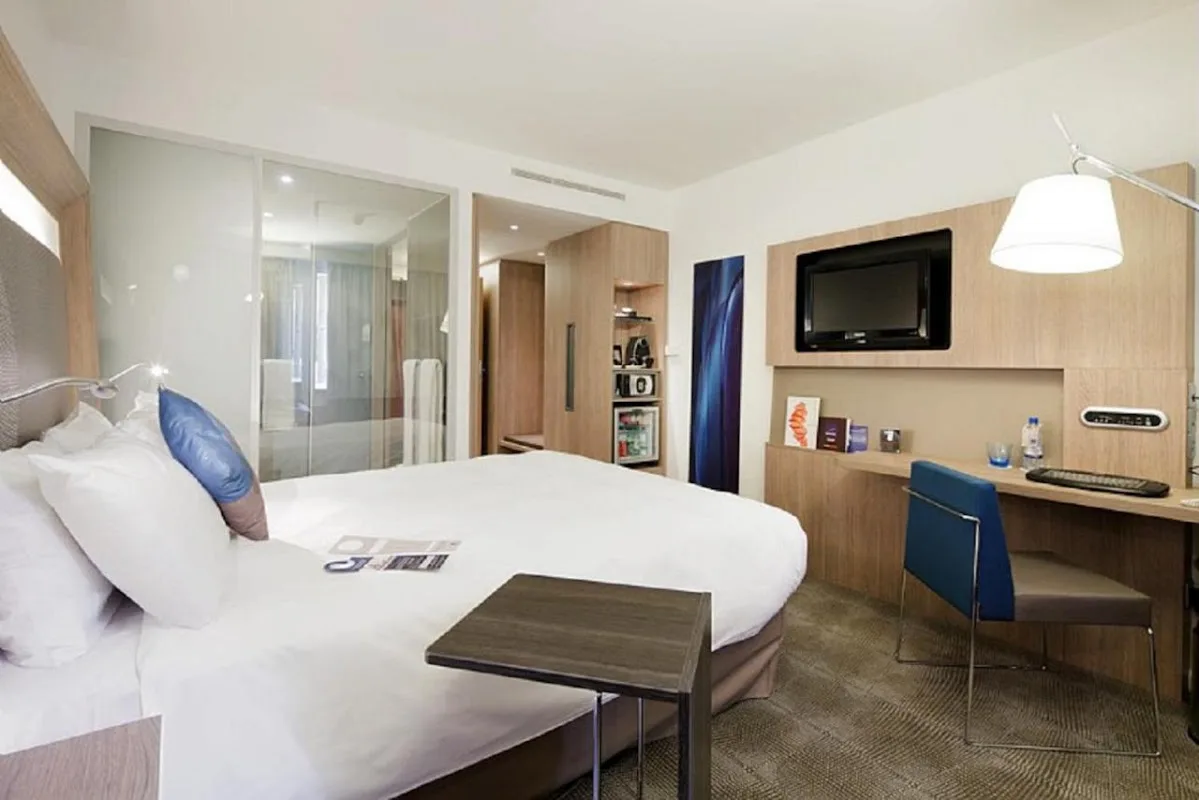 Novotel London Tower Bridge Hotel 2