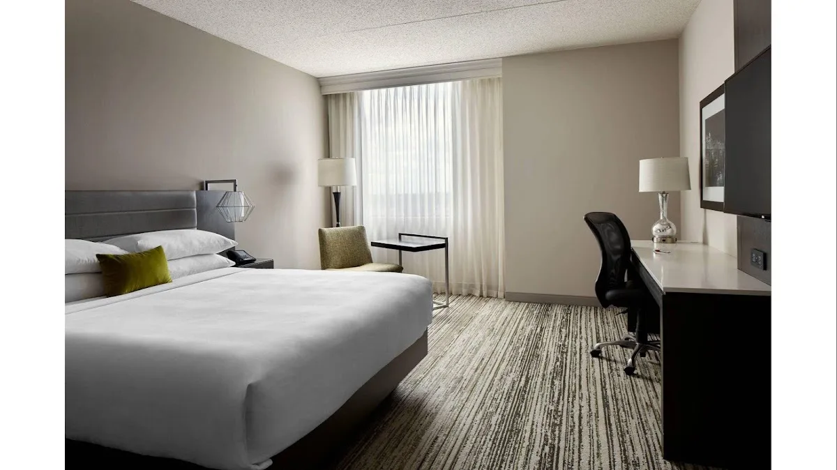 Marriott Cincinnati Northeast 2