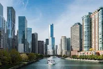 Central spot near Chicago’s lakefront and business hubs