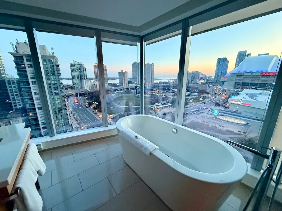 Delta Hotels Toronto 5